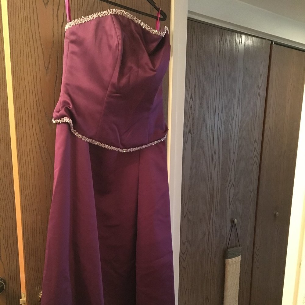 MULTIPLE Plum Satin Bridesmaid Dresses NWT